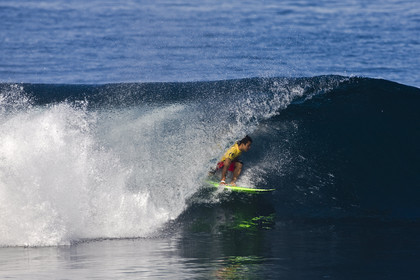 2011 VOLCOM PIPE PRO  ( Surf contest) at Banzai Pipeline Beach, North Shore - Oahu - Hawaii.