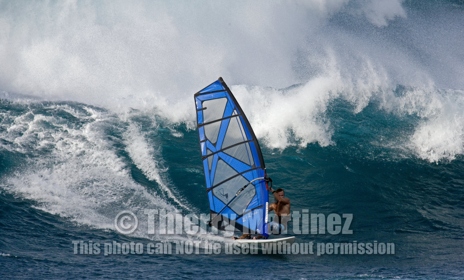 Ho'okipa beach HAWAII - USA . Jan 2007.