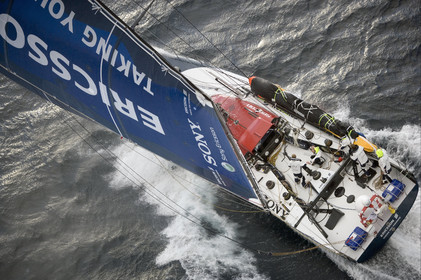 VOLVO OCEAN RACE START - VIGO-SPAIN- 12NOV 2005