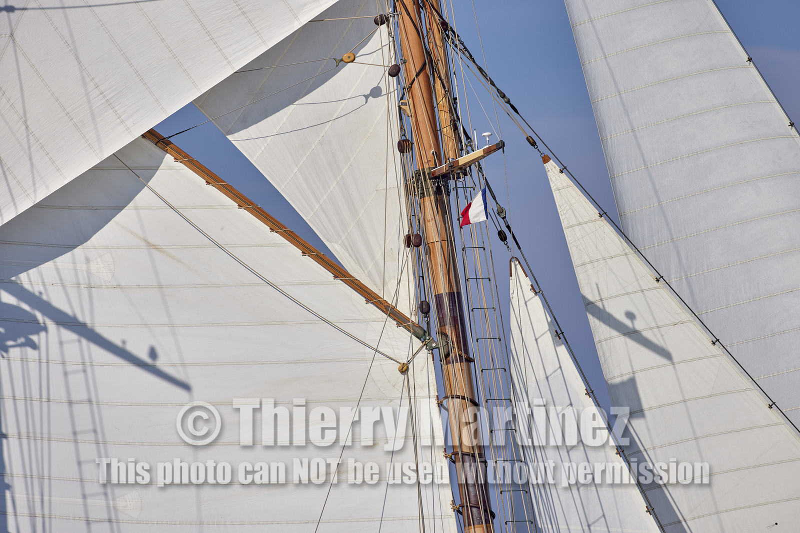 THM-21_22559_VOILES ST TROPEZ DAY 1