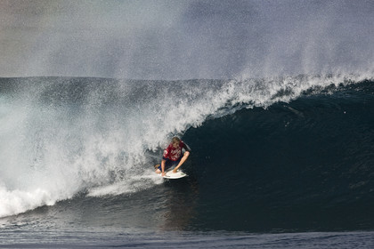 2011 VOLCOM PIPE PRO  ( Surf contest) at Banzai Pipeline Beach, North Shore - Oahu - Hawaii.