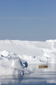 Schooner LA LOUISE sailing on west coast of Greenland.