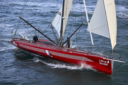 Départ de Jeff Pellet (FRA) sur son bateau COME IN VENDEE POUR UN TOUR DU MONDE;