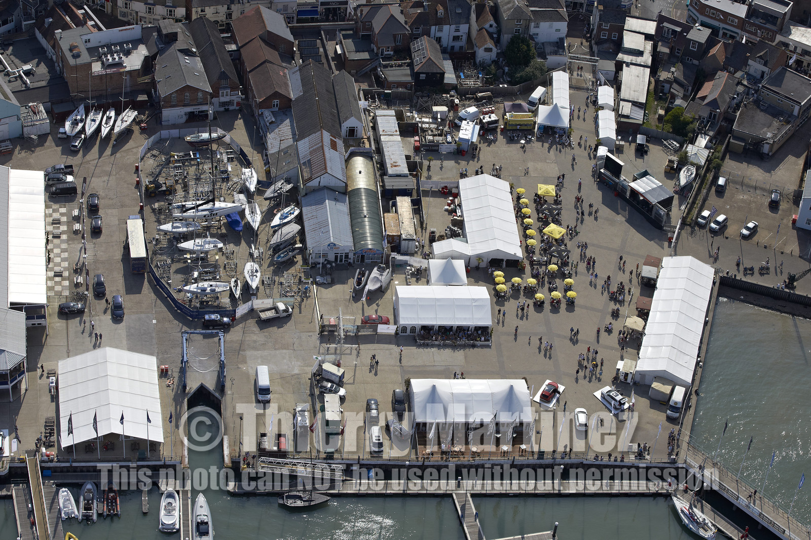 2014 JP Morgan Asset Management Round the Island Race .