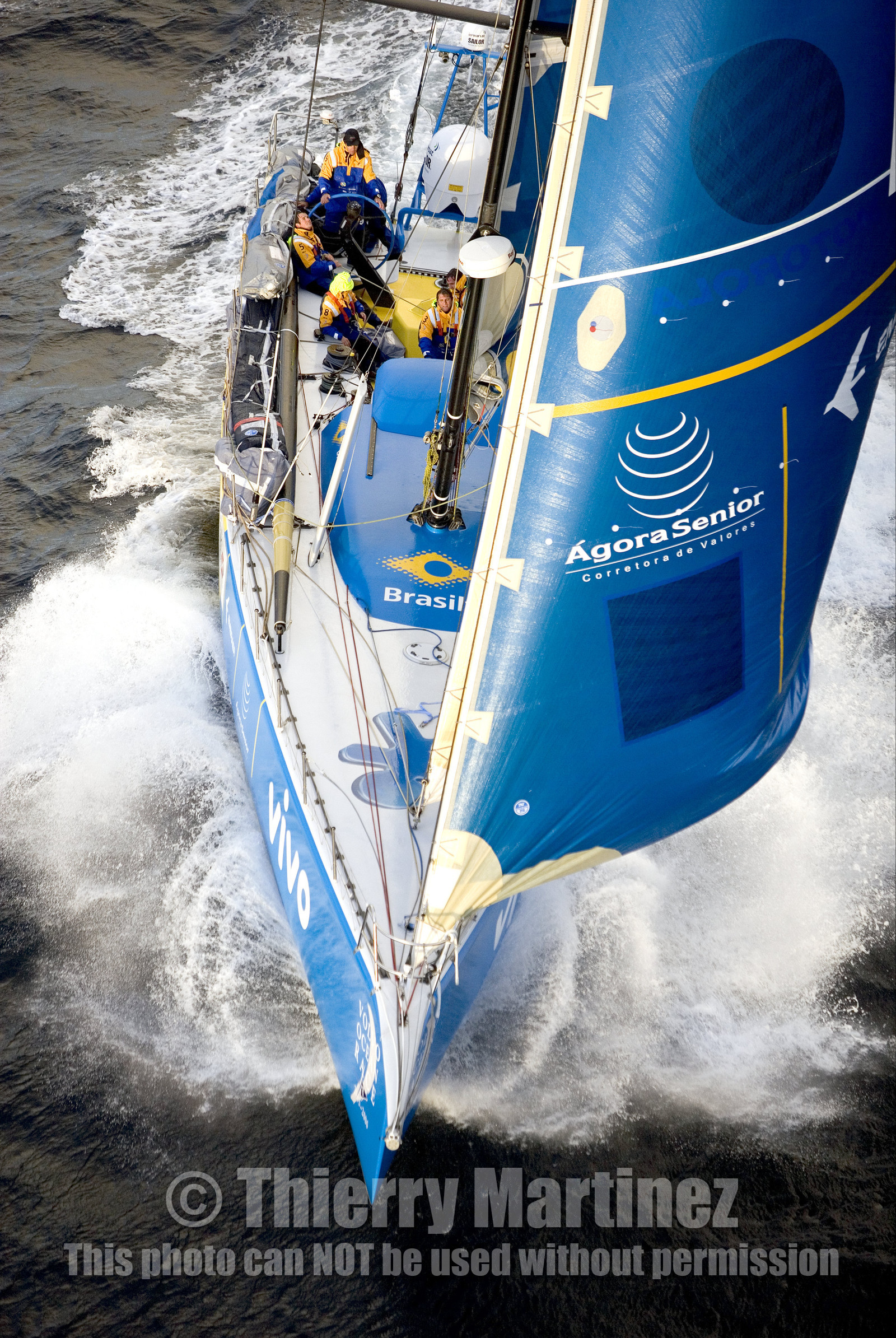 VOLVO OCEAN RACE START - VIGO-SPAIN- 12NOV 2005