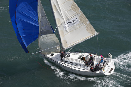 JP Morgan Asset Management Round The Island Race.