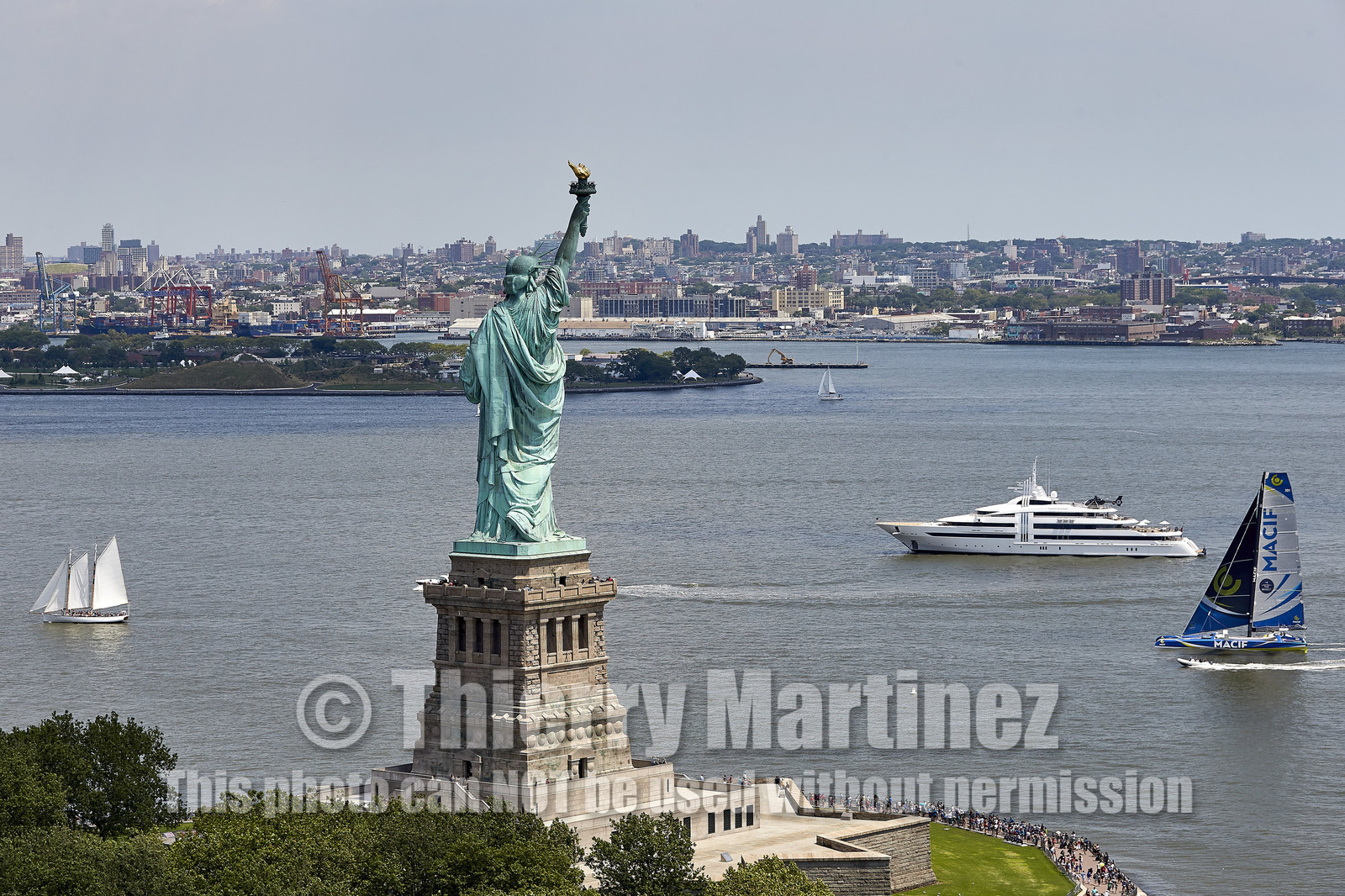 THM_17_050281_THE_BRIDGE-NY