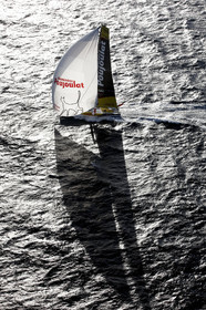 12_20641 CHEMINEES POUJOULAT ( IMOCA 60') , Skipper Bernard Stamm (SUI)