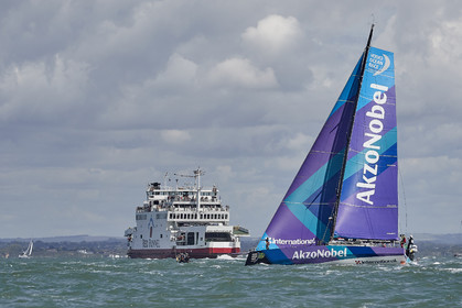 THM-17_064954_team AkzoNobel