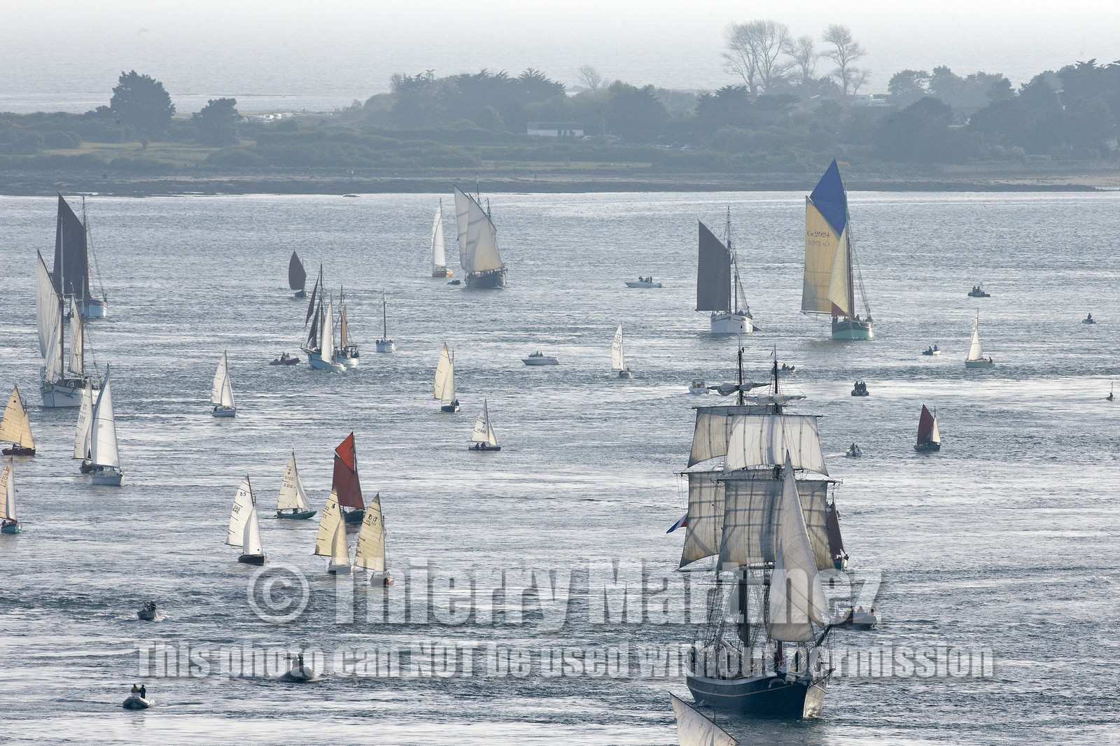 Semaine du Golfe 2015. Parade d'arrivée de la flotte.