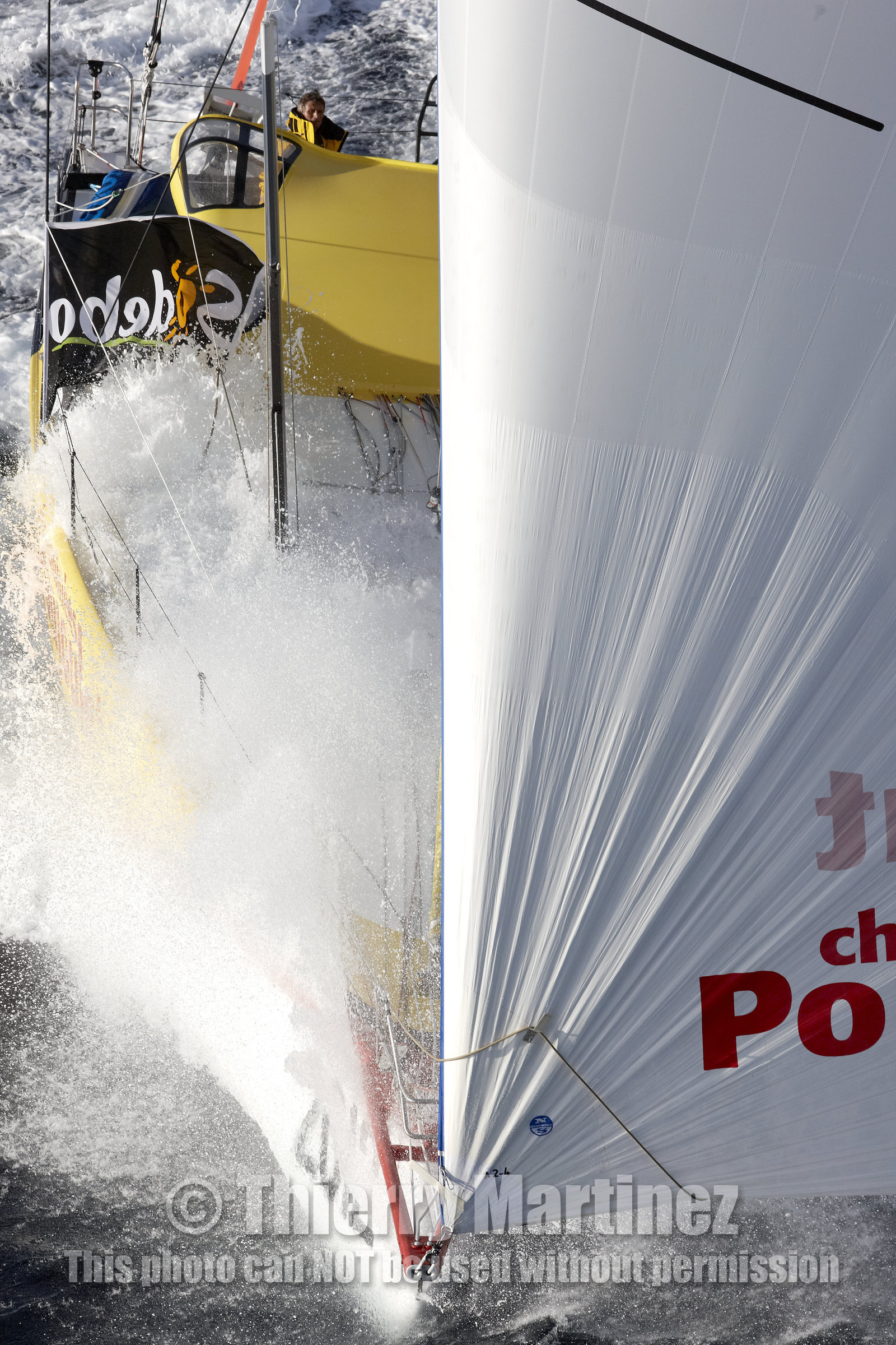 12_20570 CHEMINEES POUJOULAT ( IMOCA 60') , Skipper Bernard Stamm (SUI)