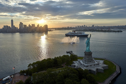 THM_17_048638_THE_BRIDGE-NY