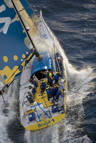 VOLVO OCEAN RACE START - VIGO-SPAIN- 12NOV 2005