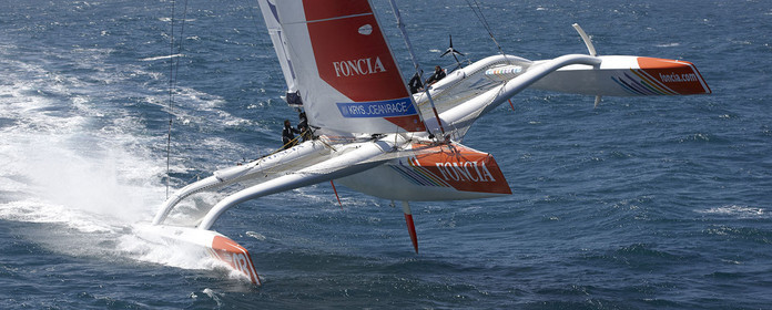 MOD70 FONCIA , skipper Michel Desjoyeaux (FRA) au large des Glénans ( FRA).