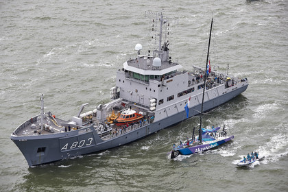 team AkzoNobel  in Volvo Ocean Race 2017-18.