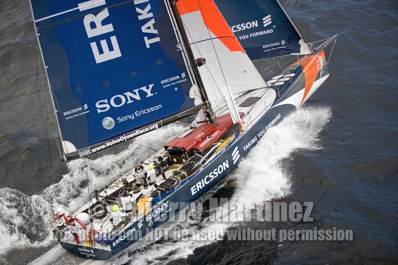 VOLVO OCEAN RACE START - VIGO-SPAIN- 12NOV 2005