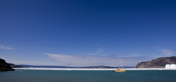 Schooner LA LOUISE sailing on west coast of Greenland.