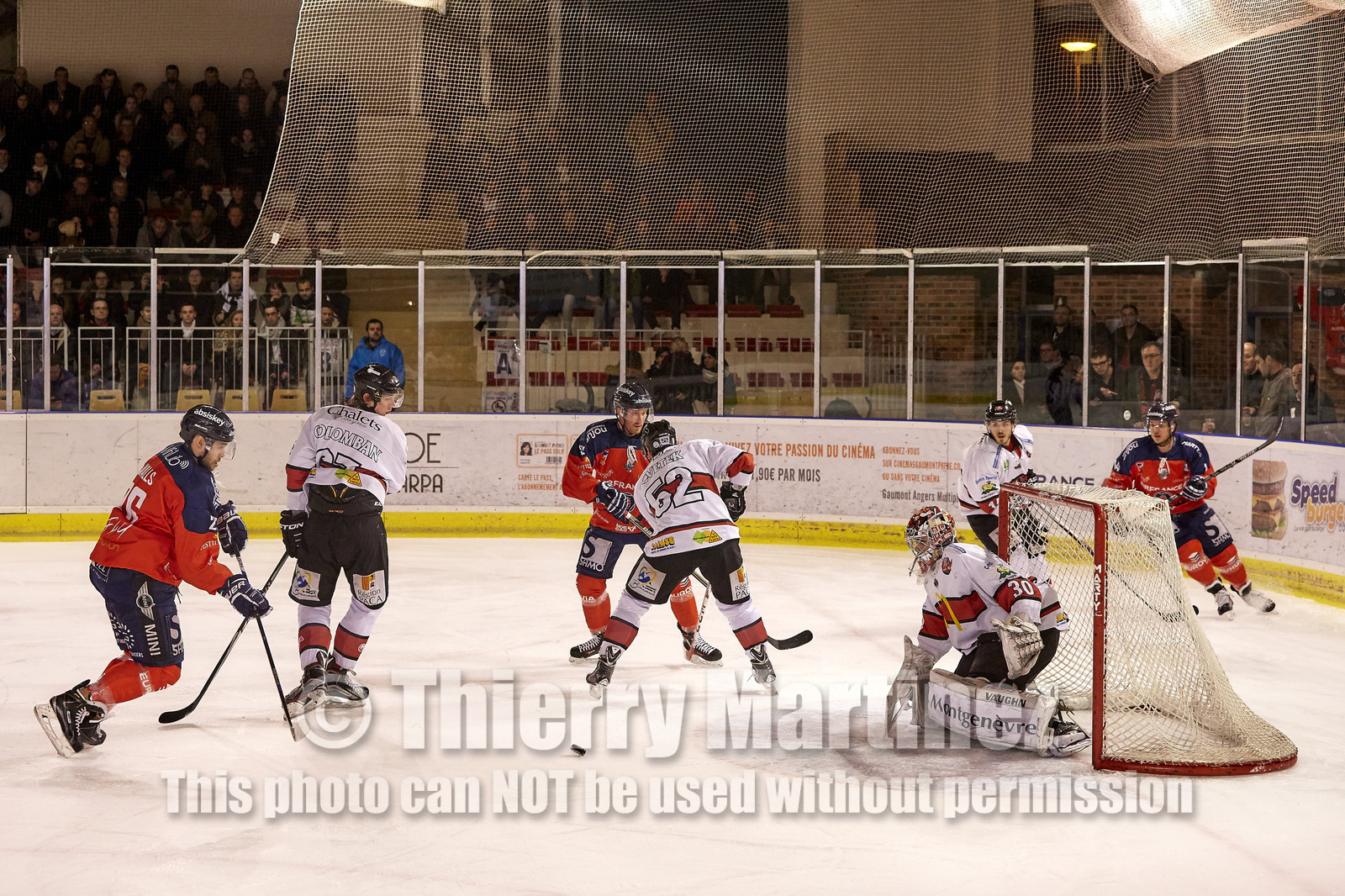 THM_16_01648-HOCKEY