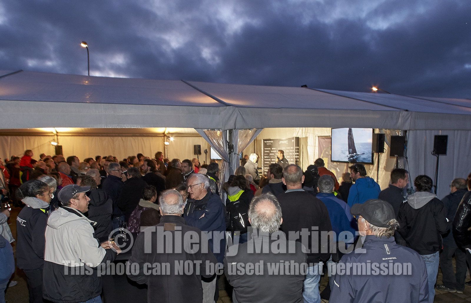 MAXI  SPINDRIFT 2 Jules Verne trophy  2015 2016 attempt.