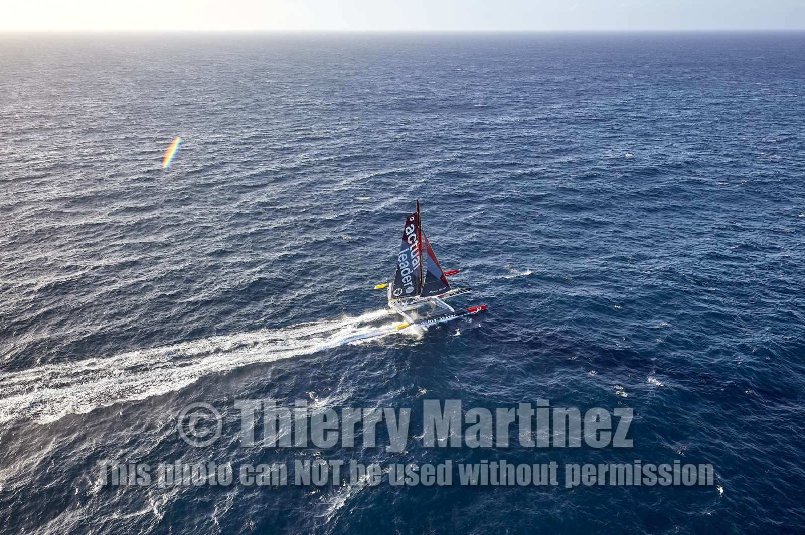 « ULTIM ACTUAL LEADER , Skipper Yves Le Blevec.