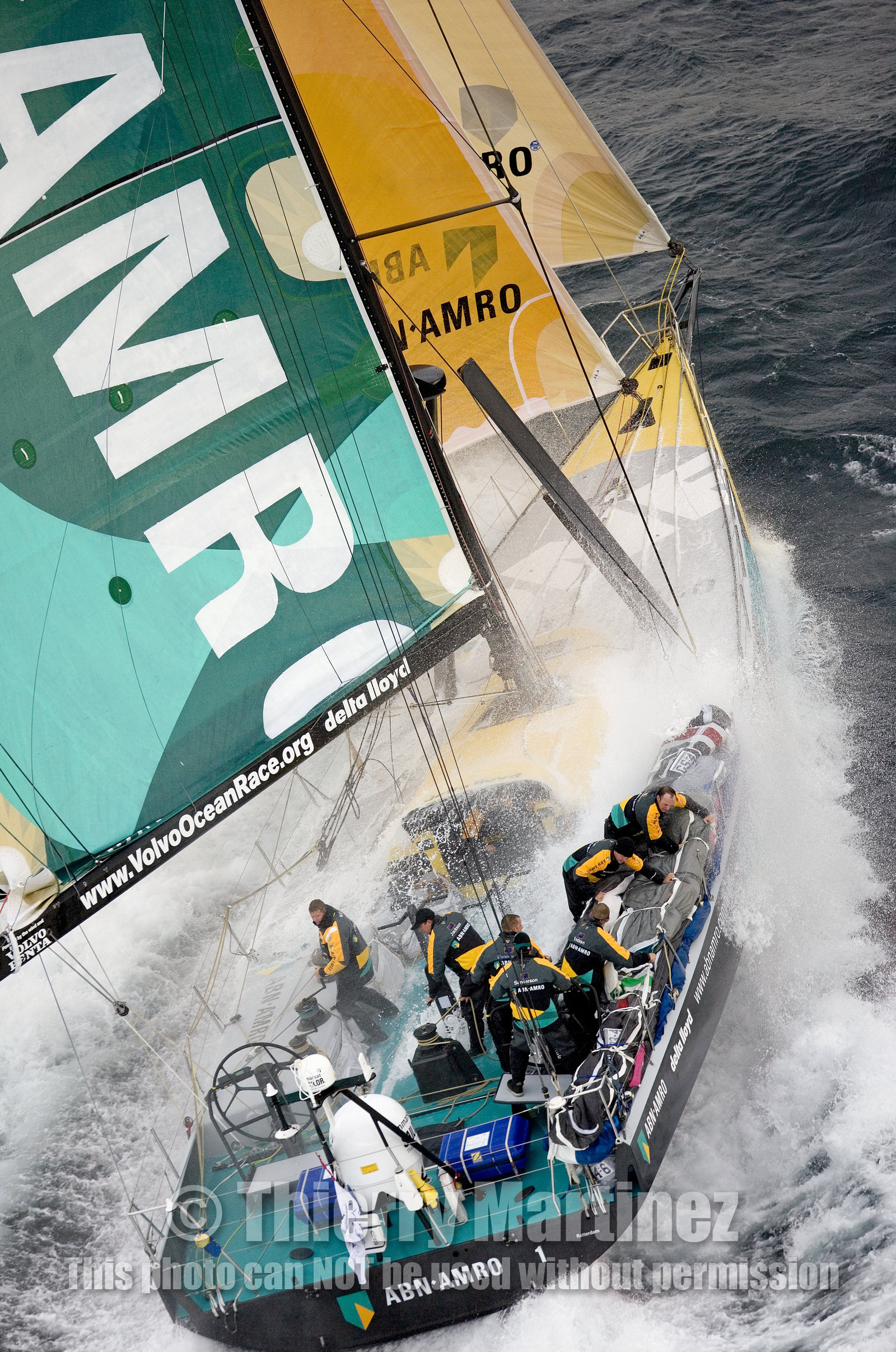 VOLVO OCEAN RACE START - VIGO-SPAIN- 12NOV 2005