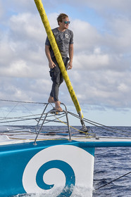 THM-15_62793_AZIMUT2016