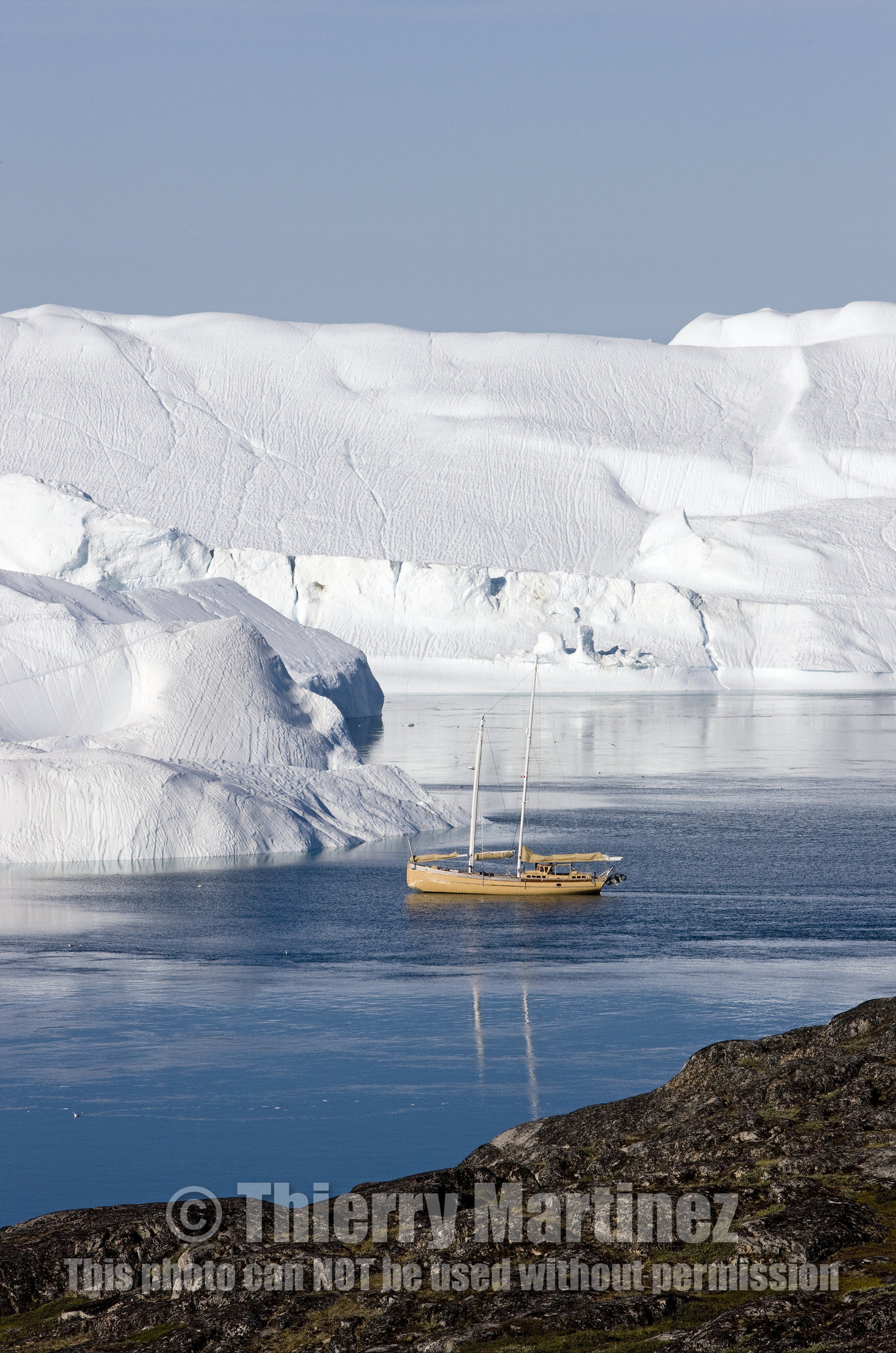 Schooner LA LOUISE sailing on west coast of Greenland.