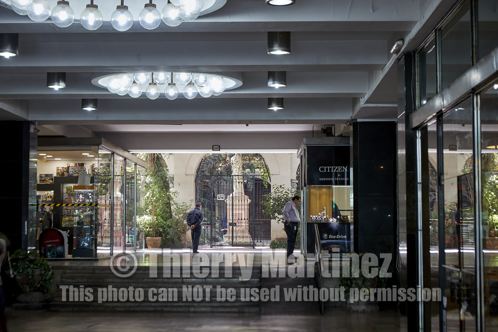 THM-18_041696_SANTIAGO