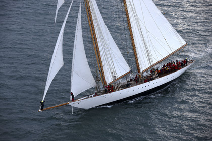 JP Morgan Asset Management Round The Island Race.