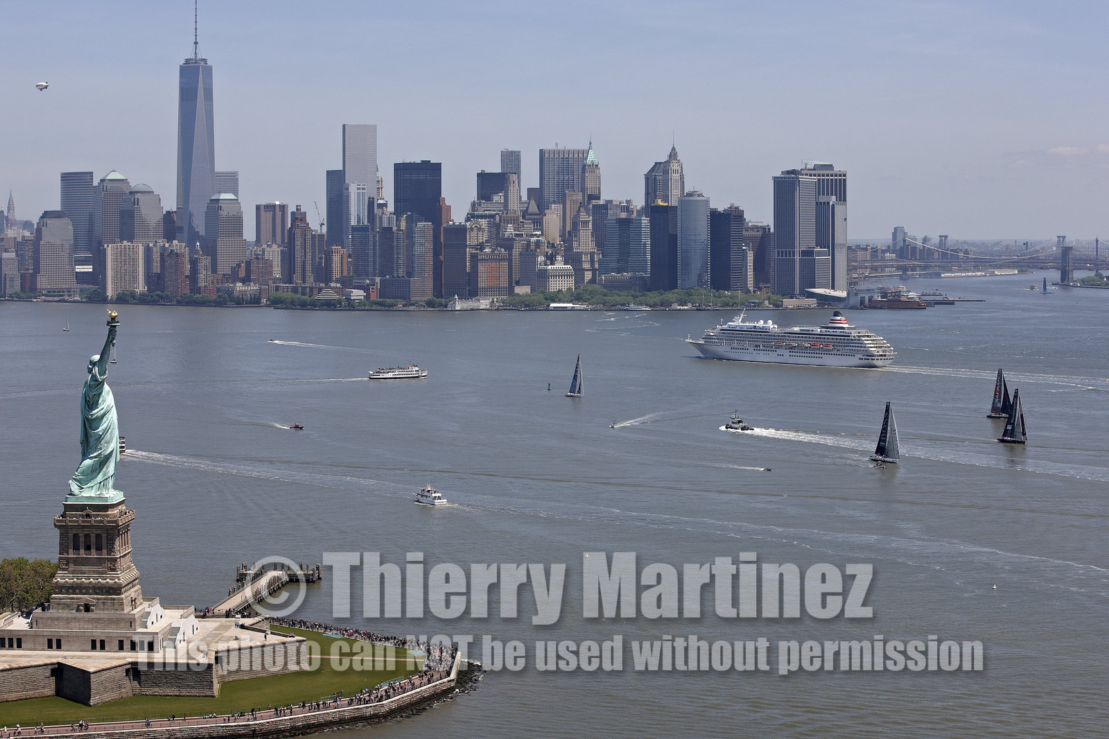 HUGO BOSS WATCHES MANHATTAN CHARITY RACE