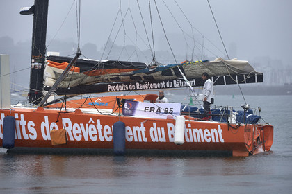 THM-15_65479_FASTNET RACE finish.