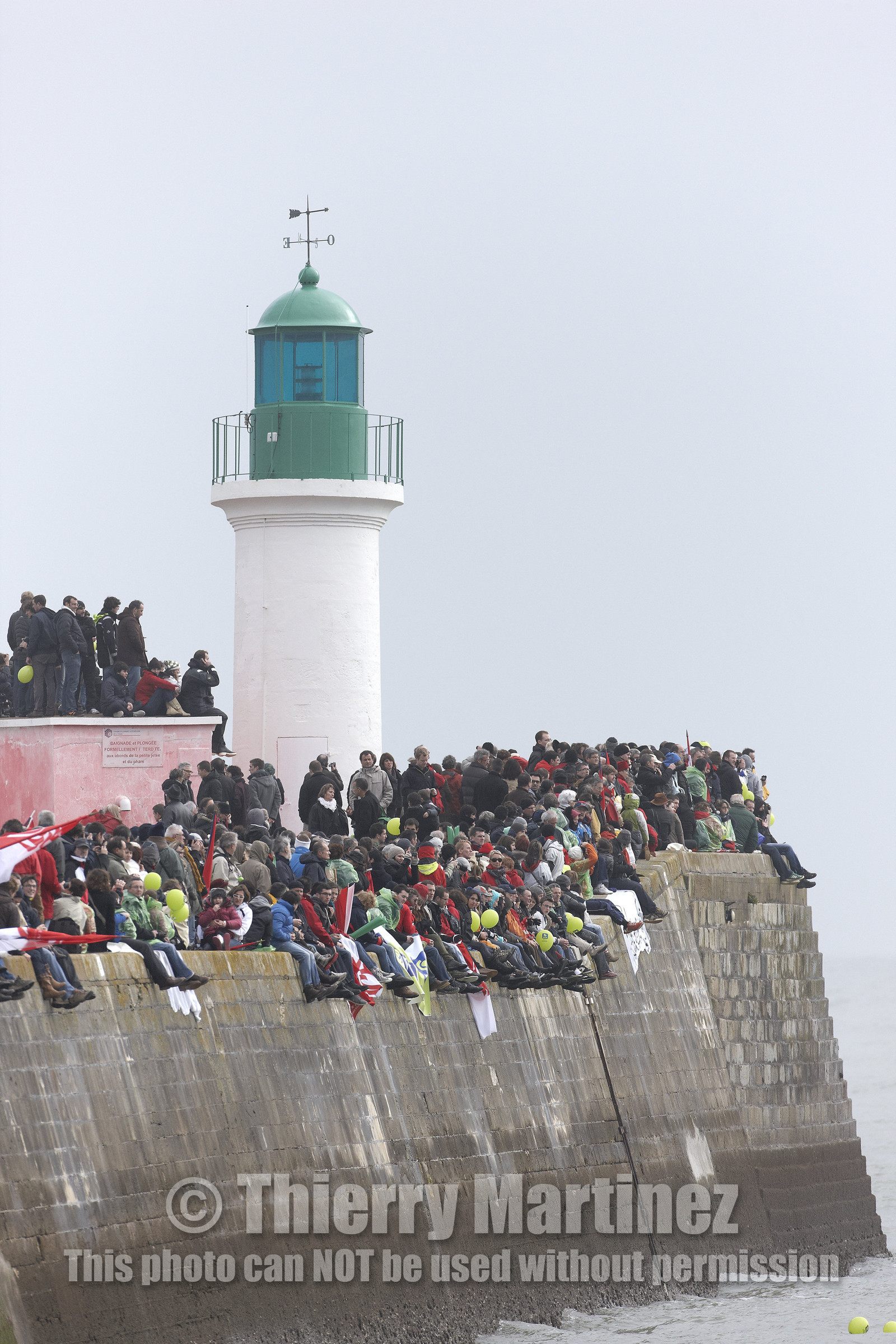 2012 13 VENDEE GLOBE. Winner arrival in Les sables d'Olonne (FRA