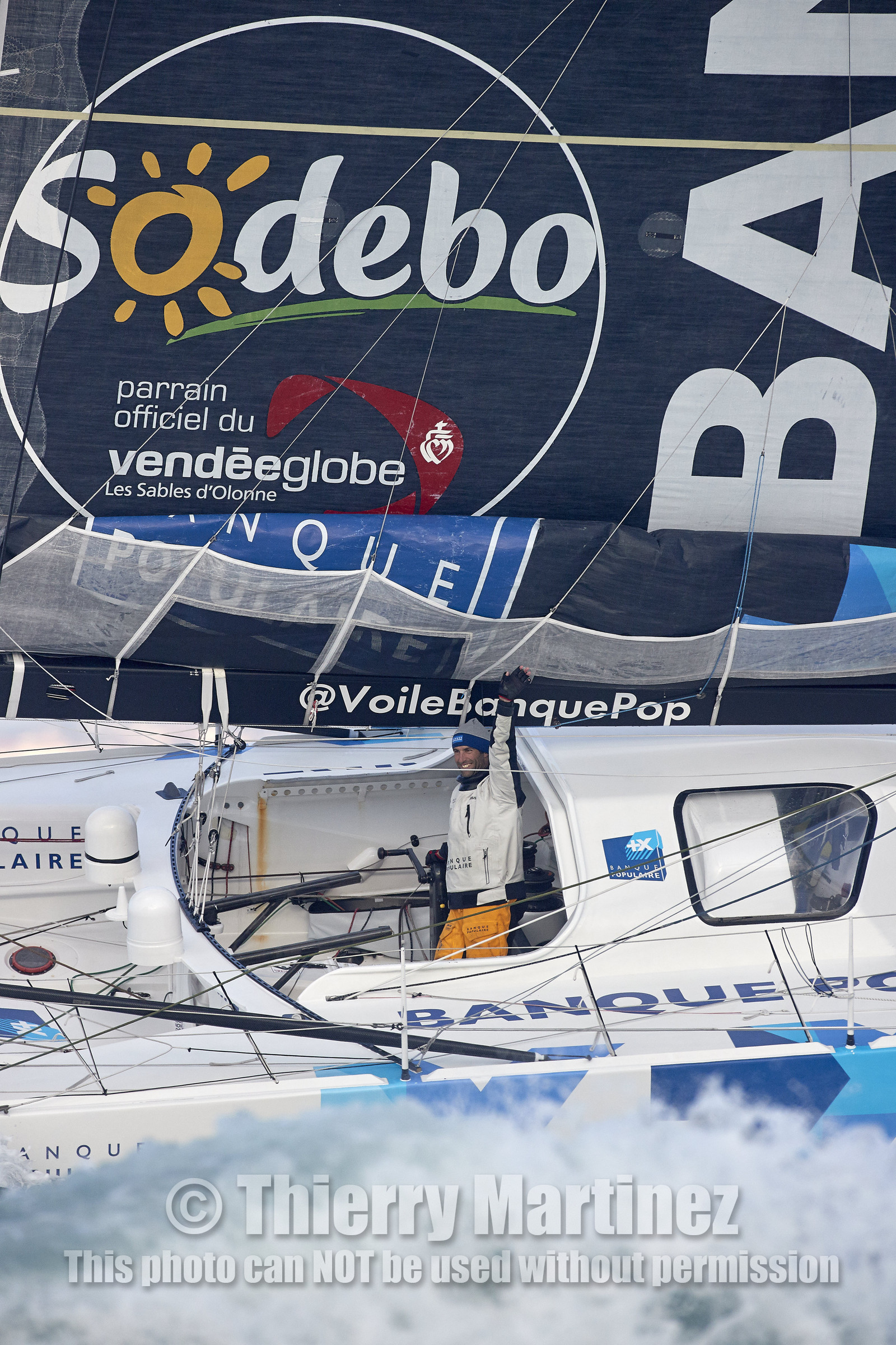 THM-17_002105_VendeeGlobeFinish