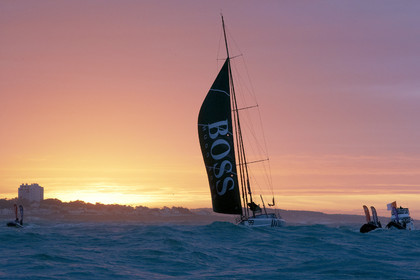 13_01507  2012 13 VENDEE GLOBE. Arrival in Les sables d'Olonne (