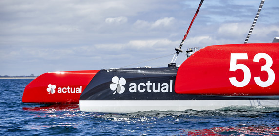 THM-19_16348_ARMEN RACE