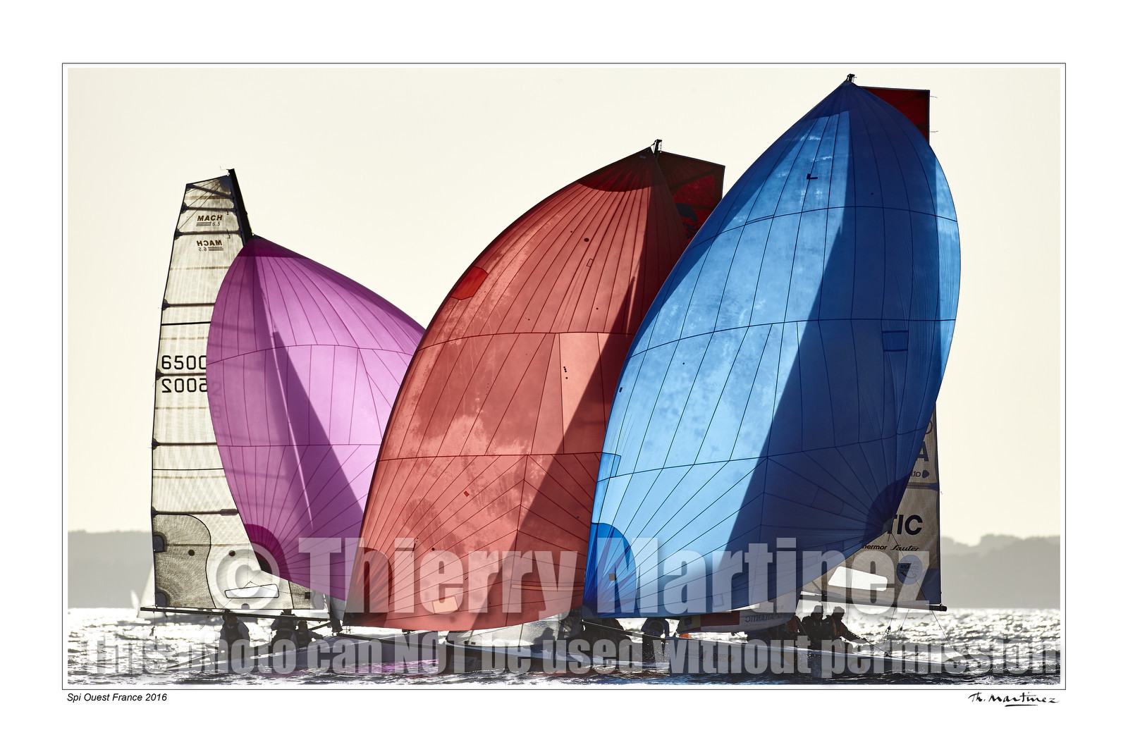 16_05174-- fond blanc -.jpg