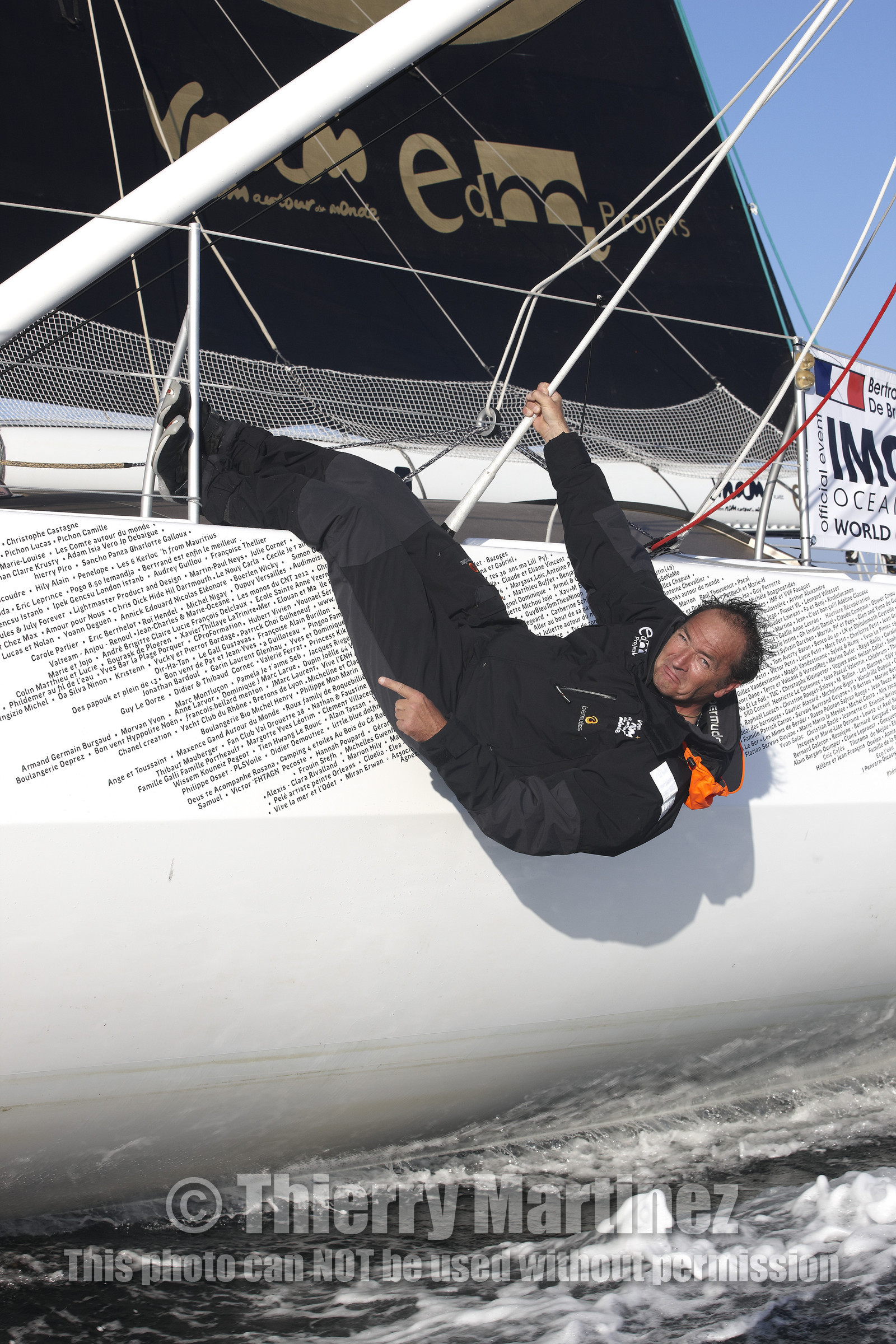 VOTRE NOM AUTOUR DU MONDE , skipper Bertrand de Broc (FRA)