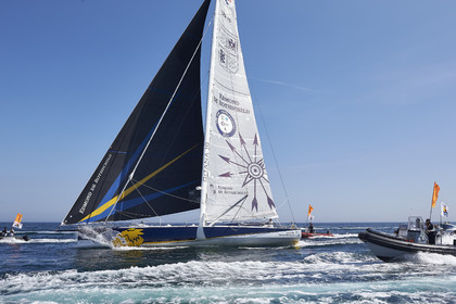 Arrival of NEW YORK-VENDEE (Les Sables d’Olonne) presented by Currency House & SpaceCode.