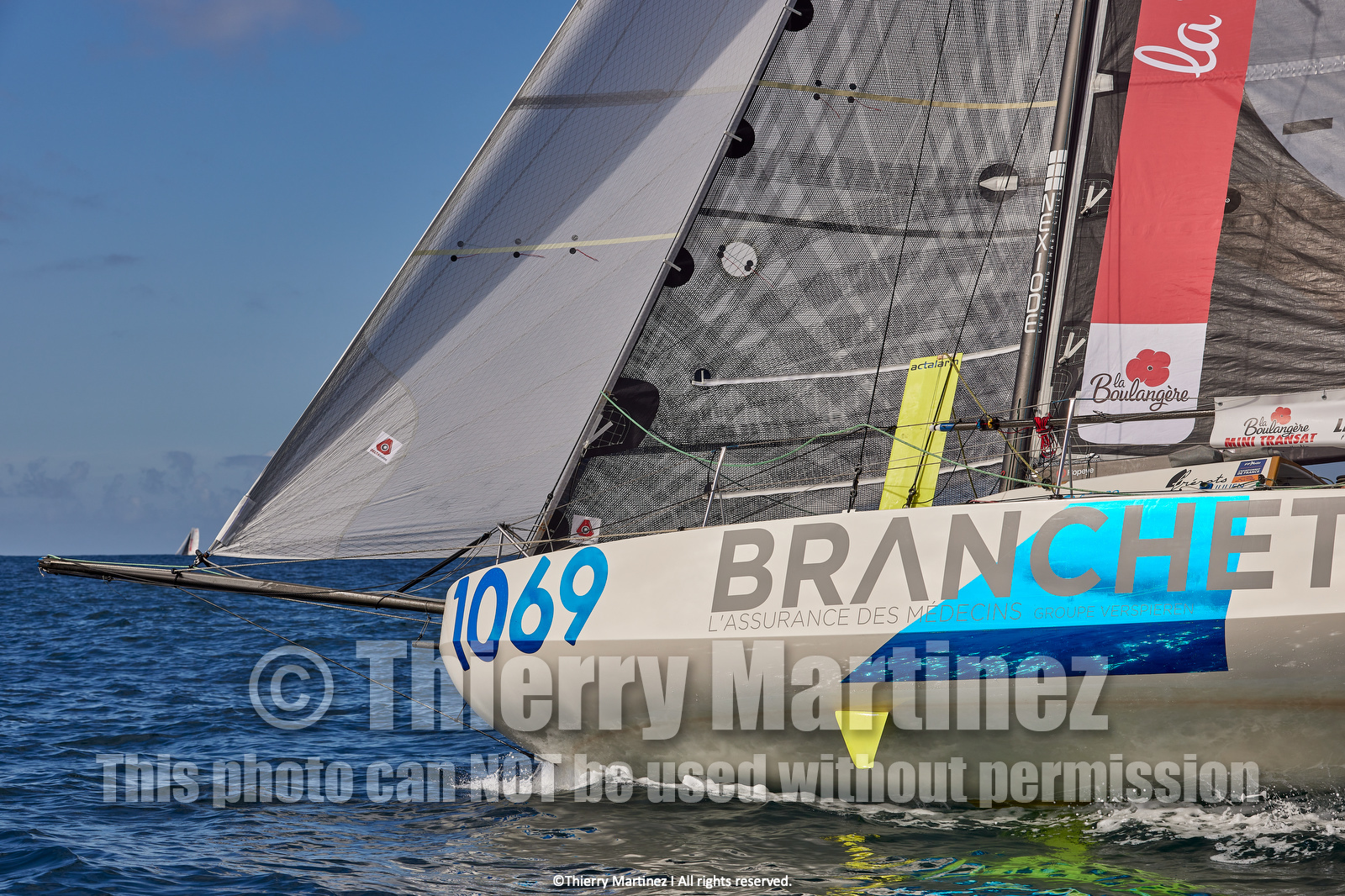 23_22285   © Thierry Martinez. LES SABLES D'OLONNE, 85 - FRANCE 25 septembre 2023.Départ MINI TRANSAT 2023. Départ du Dimanche 24 septembre retardé au Lundi 25 Sept .Les Sables d’Olonne (FRA)    Santa Cruz de la Palma ( Canaries)    St François ( Guadeloupe): 4050 NM.