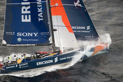 VOLVO OCEAN RACE START - VIGO-SPAIN- 12NOV 2005