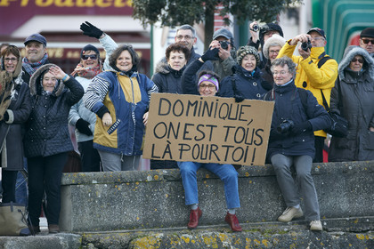 13_02611  2012 13 VENDEE GLOBE. Arrival in Les sables d'Olonne (