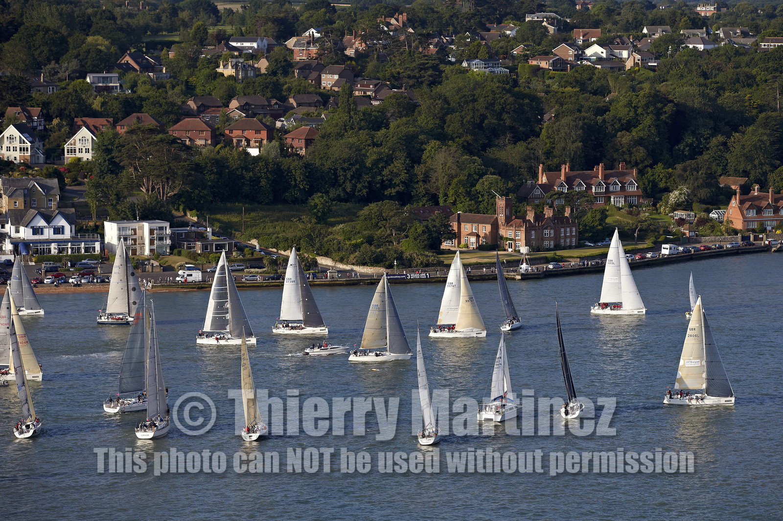 2014 JP Morgan Asset Management Round the Island Race .