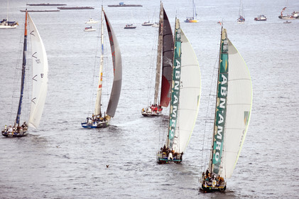 VOLVO OCEAN RACE START - VIGO-SPAIN- 12NOV 2005