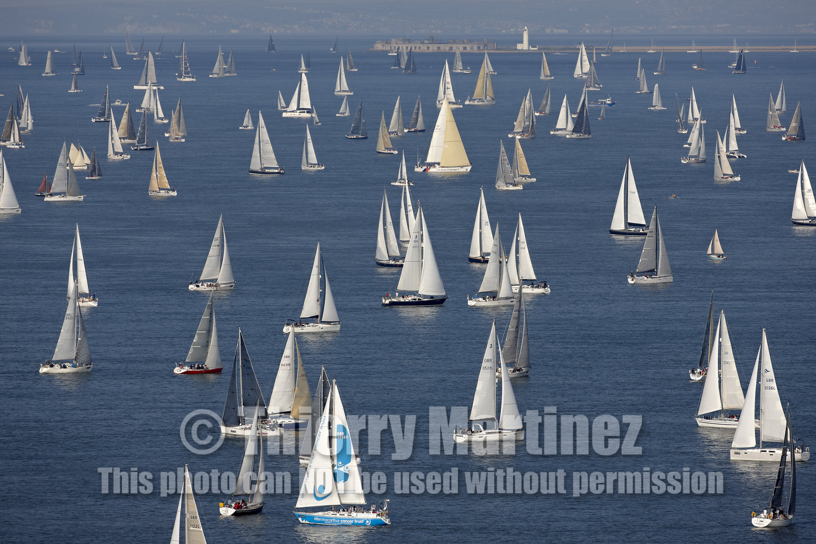2014 JP Morgan Asset Management Round the Island Race .