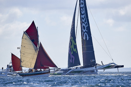 THM-19_16086_ARMEN RACE