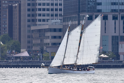 NEW YORK-VENDEE (Les Sables d’Olonne) presented by Currency House & SpaceCode.