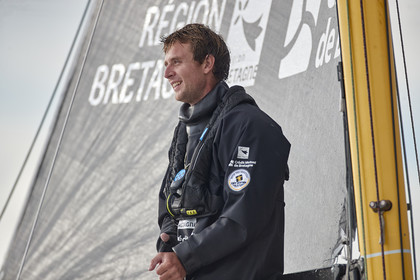 22_34719   © Thierry Martinez.ST NAZAIRE, FRANCE.07 Sept 2022.53éme édition de la Solitaire du Figaro.Arrivée de la 3éme étape , Ronan    St Nazaire.Tom Laperche (Région Bretagne-CMB Performance) vainqueur de l’étape et de l’édition de la Solitaire du Figaro 2022.