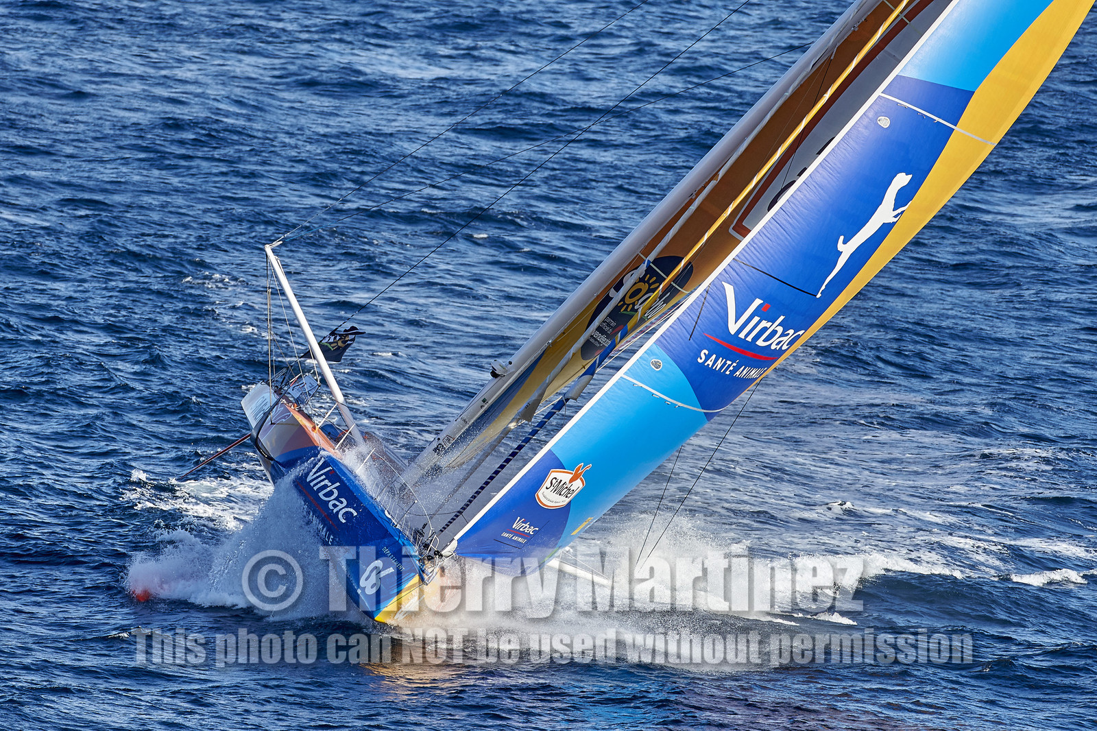 THM-16_80289_VendeeGlobeStart