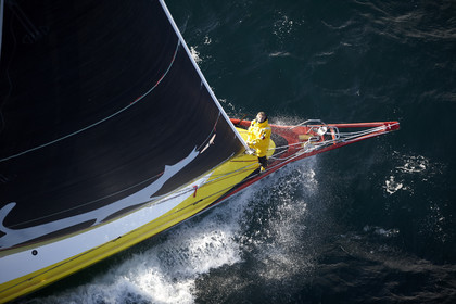 12_20118 CHEMINEES POUJOULAT ( IMOCA 60') , Skipper Bernard Stamm (SUI)