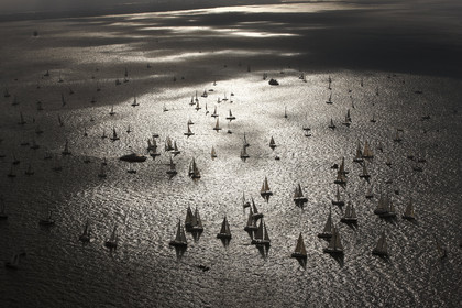 JP Morgan Asset Management Round The Island Race.